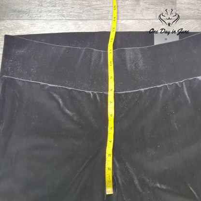 Torrid Velvet Pixie Pants Size 1X