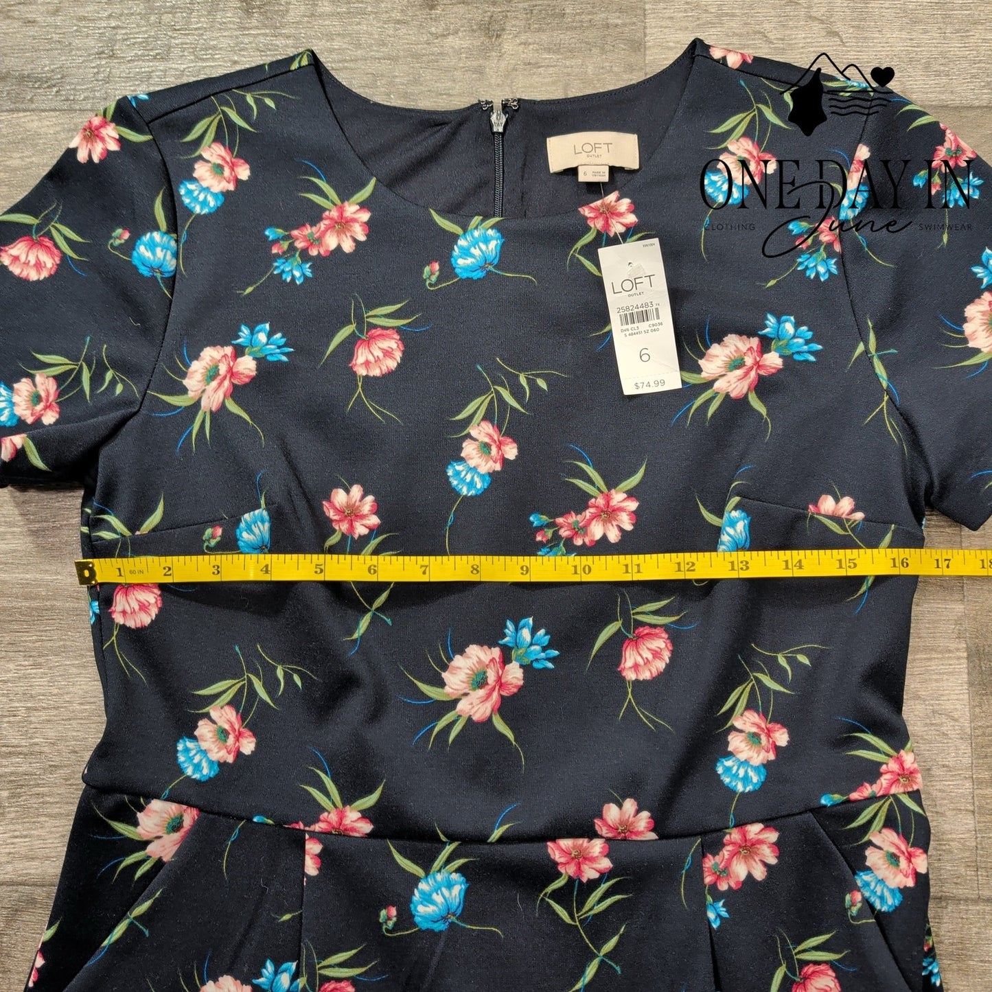 Loft Short Sleeve Mini Dress Size 6