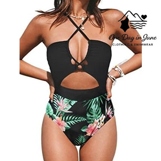 Cupshe Cut Out One Piece Swimsuit Size M
