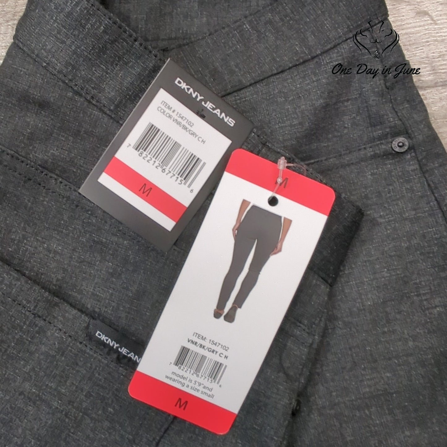 DKNY Jeans Ponte Ankle Pants Size M