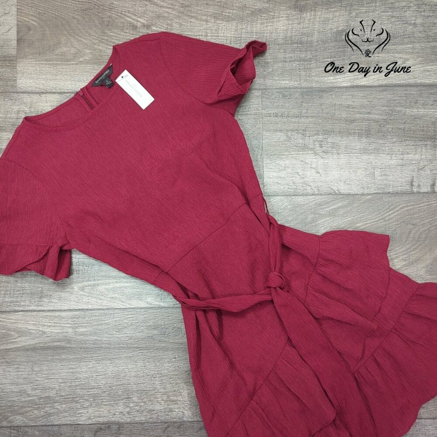 Banana Republic Mini Dress Berry Pink Ruffle Tie Waist NWT $79.99 Size 4