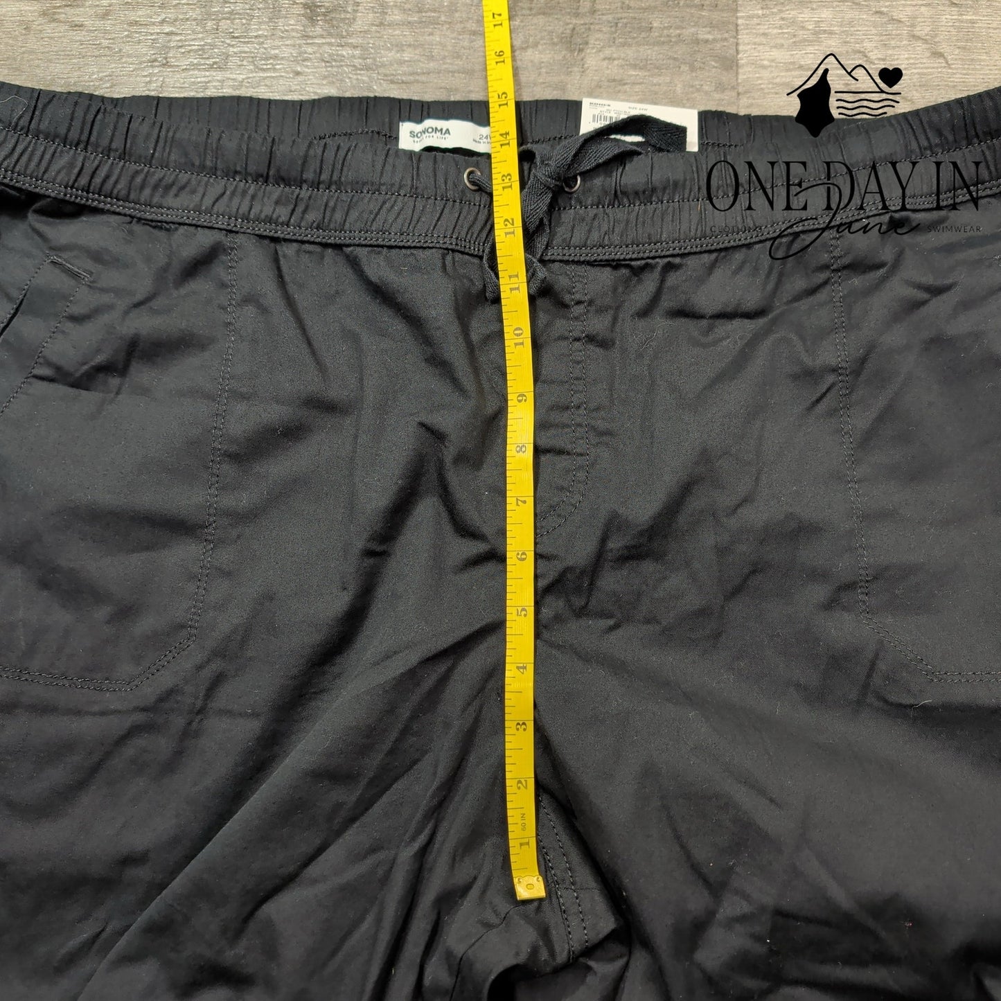 Sonoma Plus Size Pull On Utility Capri Pants Size 24W