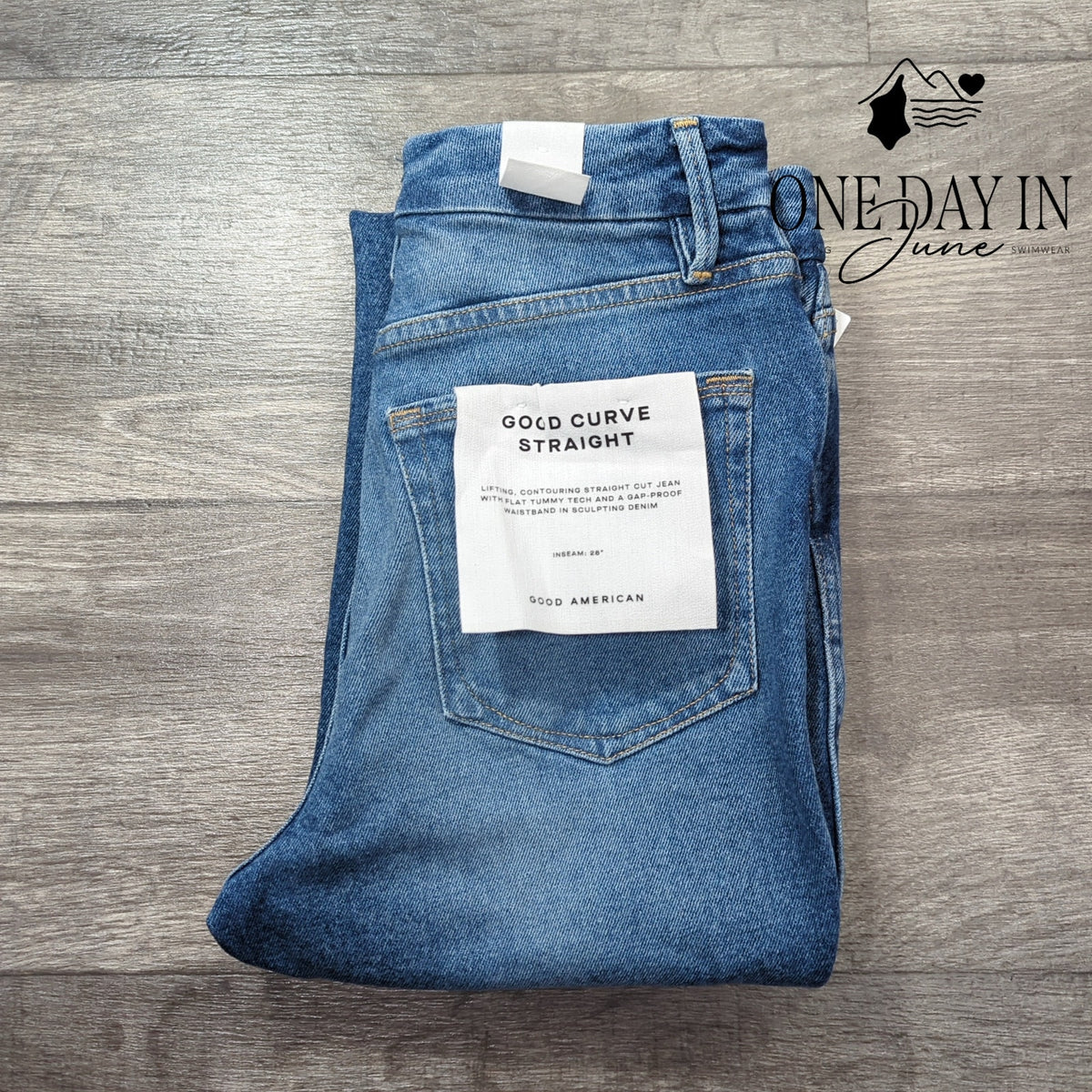 Good American Good Curve Straight Distressed Jeans Blue NWT $145 Size 2