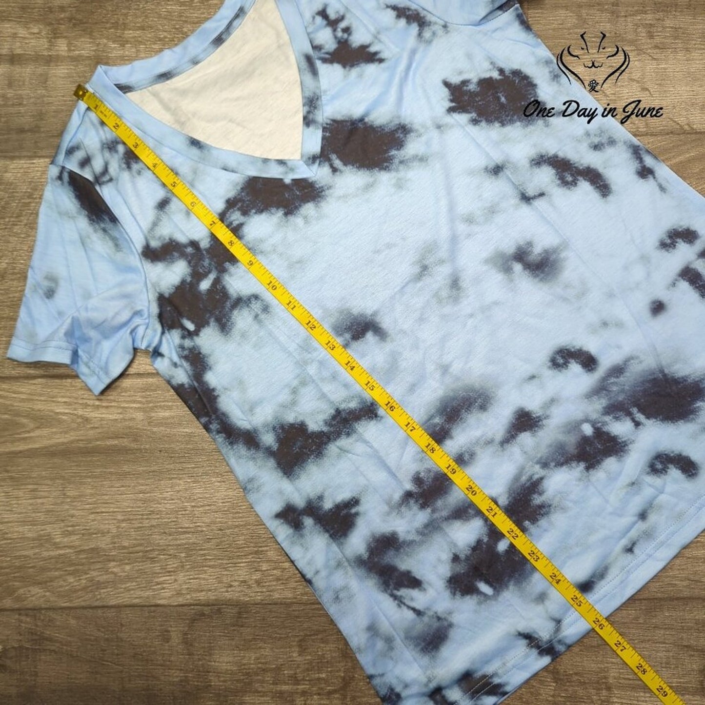 Amzbrly V Neck Tie Dye Tee Size S