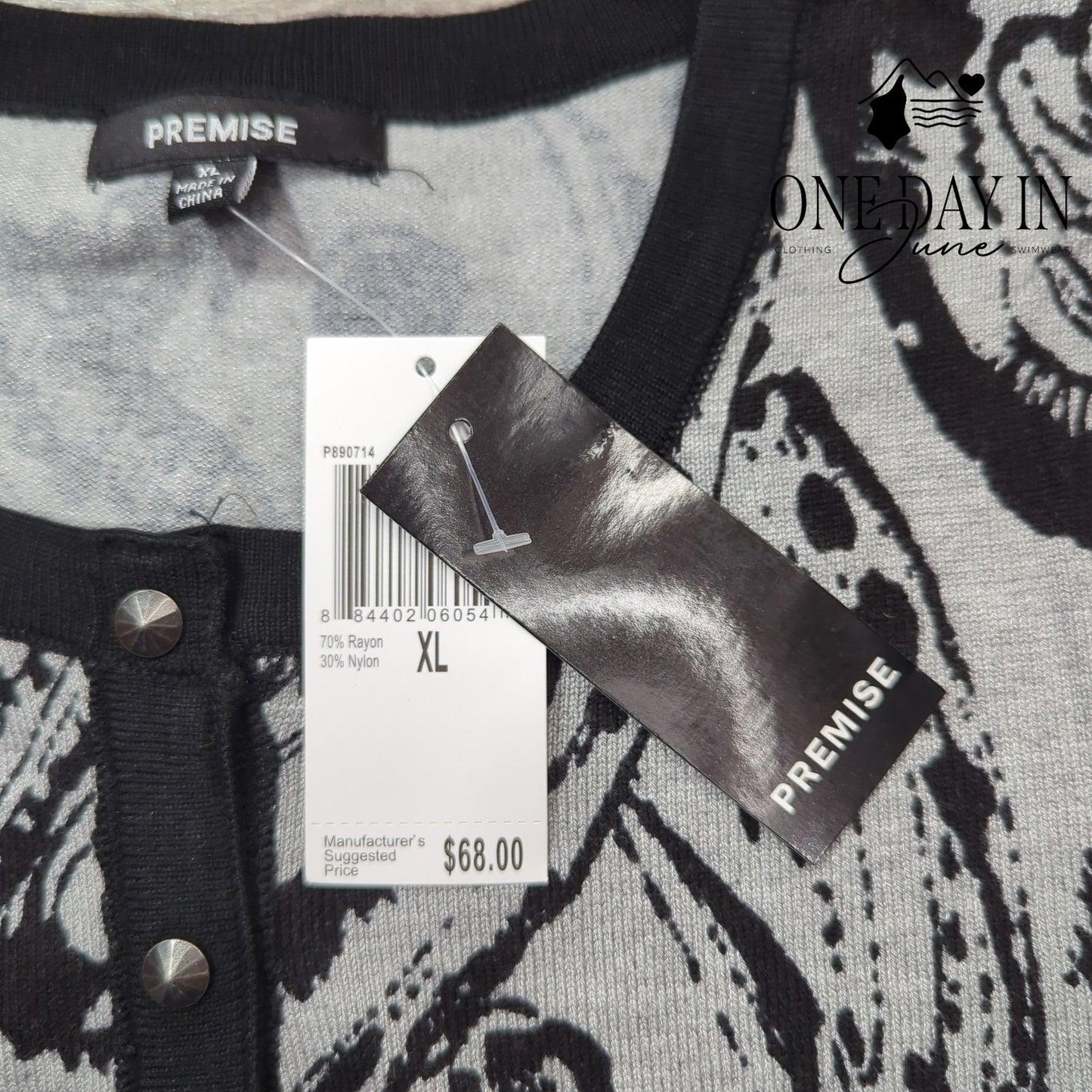 Premise Studio Snap Front Sweater Size XL