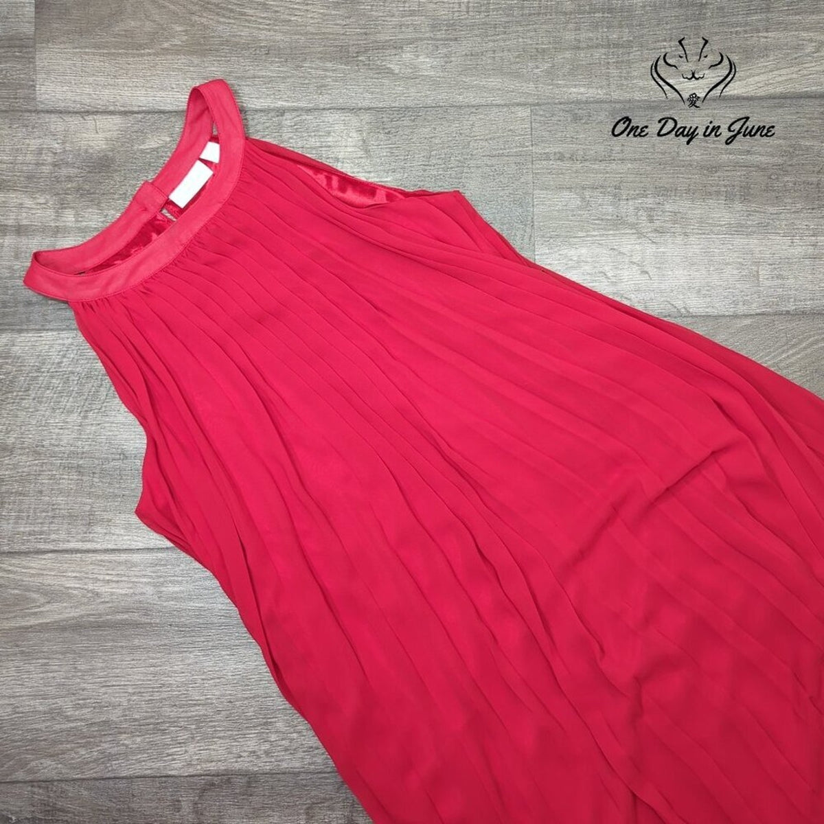 New York & Company Pleated Maxi Dress Pink Halter Sleeveless NWT Size M