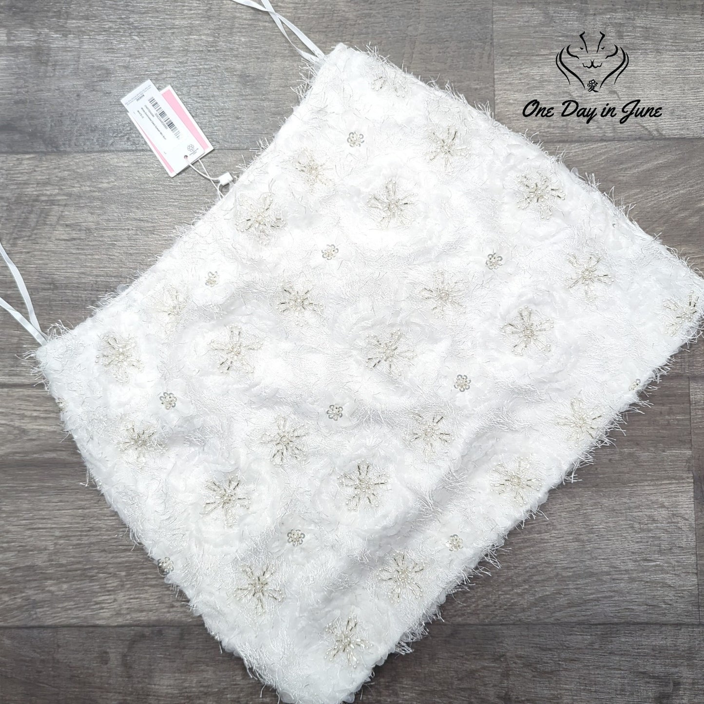 Prettylittlethings Embroidered Eyelash Mini Skirt Size 8