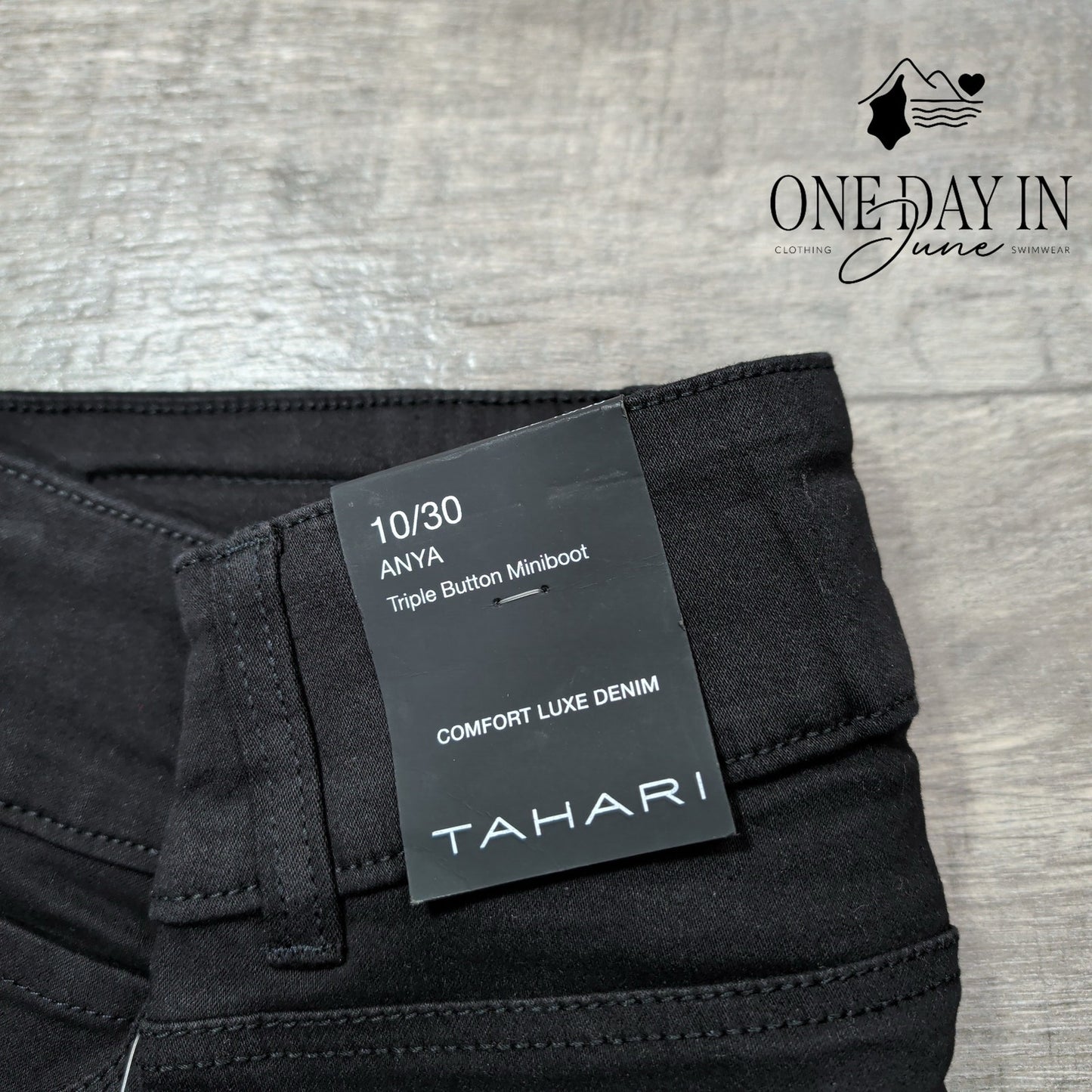 Tahari Anya Jeans Black Triple Button Mini Boot Stretch NWT Size 10 (30)