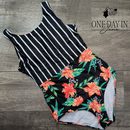 Aleumdr Floral One Piece Swimsuit Size M
