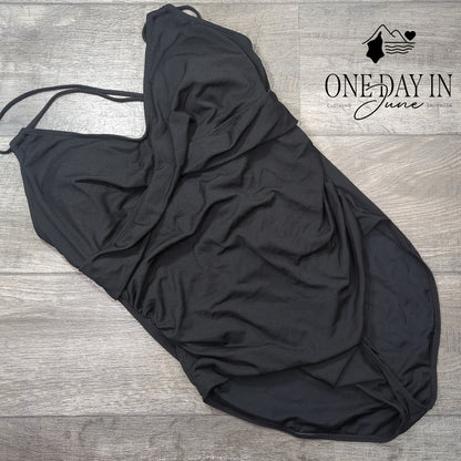Duwmcom Ribbed Tie Back One Piece Swimsuit Size 2XL