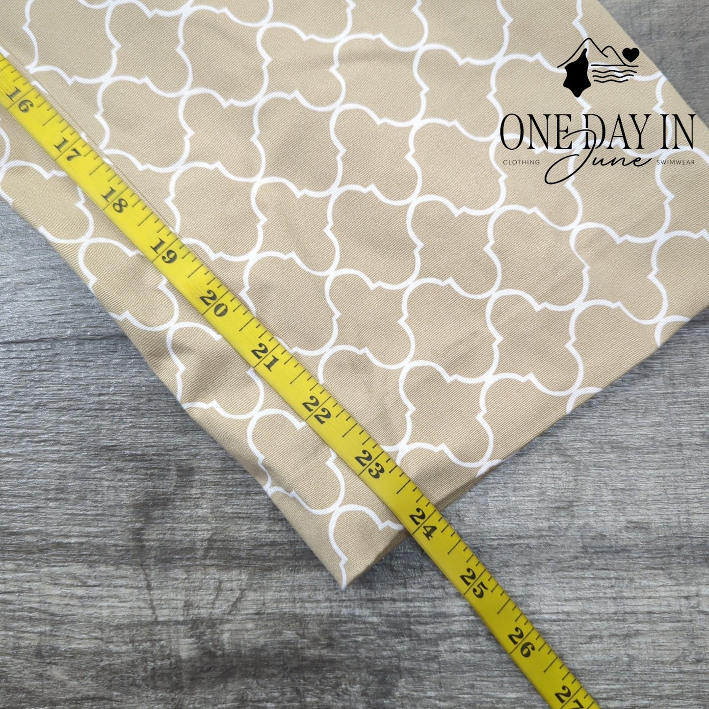 Ann Taylor The Crop Curvy Fit Pants Size 10