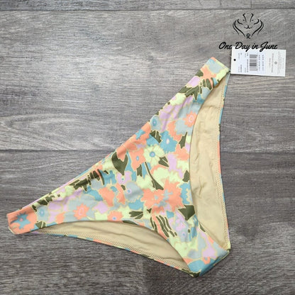 RVCA On The Road Bikini Bottom Chai Floral Medium Coverage NWT $48 Size M