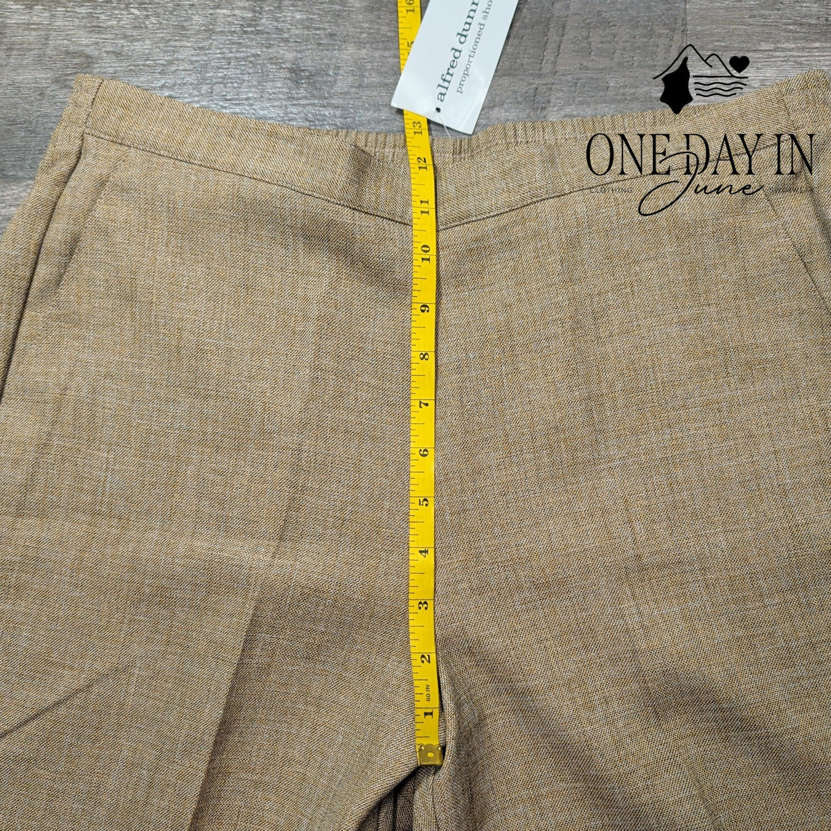 Alfred Dunner City Limits Pull On Pants Toast Tan NWT Size 10