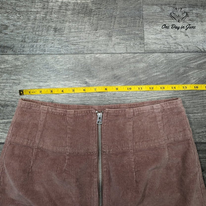 Wild Fable Zip Front Corduroy Skirt Size 4