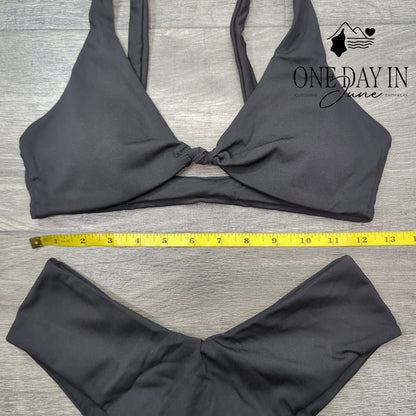 CharmLeaks Knot Front High Cut Bikini Swimsuit Size S