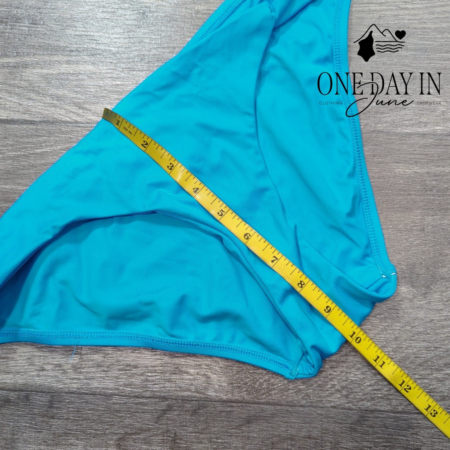 A.Che Moderate Bikini Bottoms Size XL