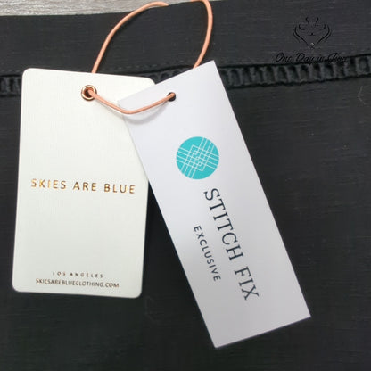 Skies Are Blue Berenice Scallop Hem Pencil Skirt Black NWT Size L