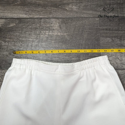 Draper's & Damon's Pull On Straight Leg Pants Size 6