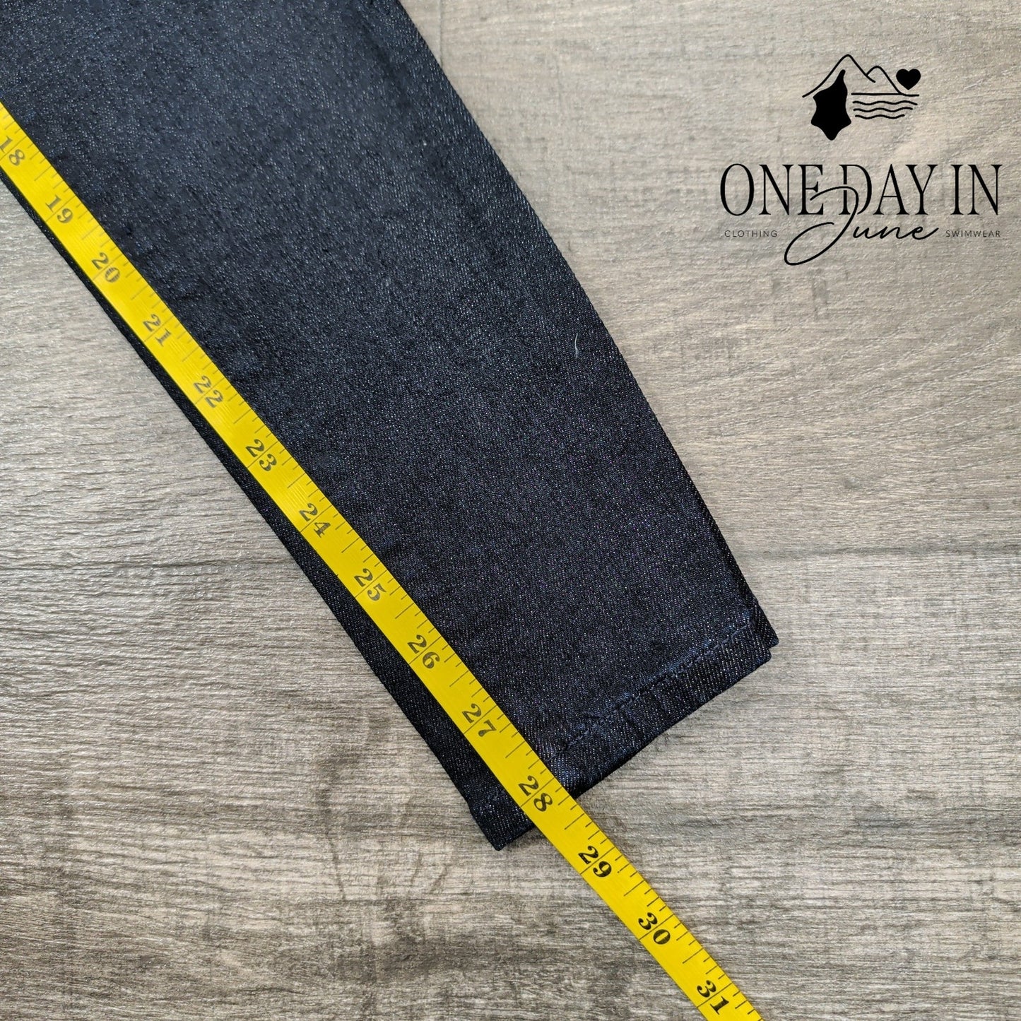 AG Adriano Goldschmied The Legging Ankle Jeans Size 4 (27)