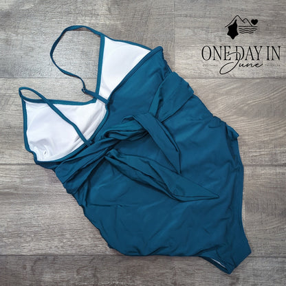 CharmLeaks Tie Back One Piece Swimsuit Size L