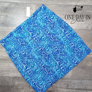 New York & Company Pencil Skirt Blue Snake Print Pull On Stretch NWT Size XL