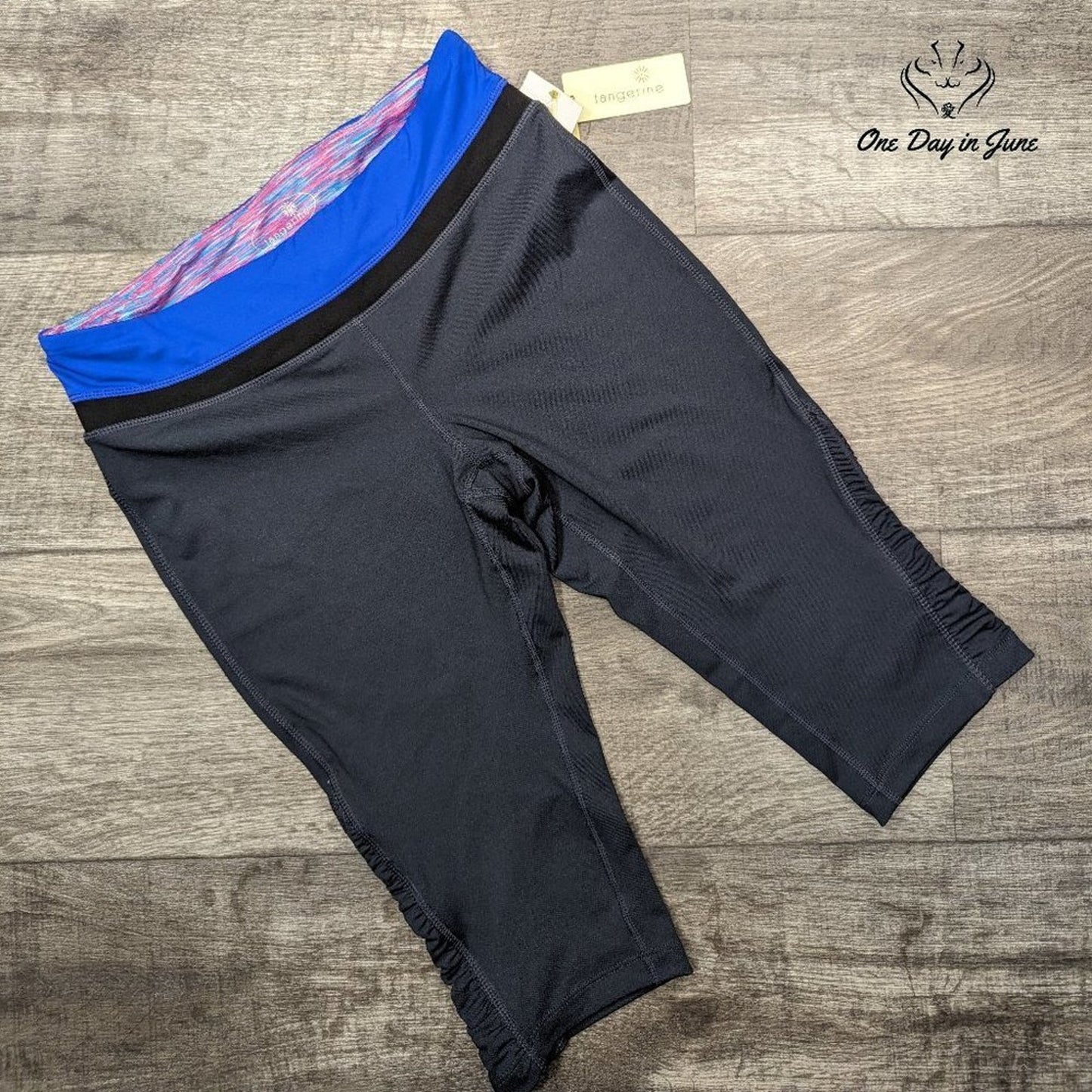 Tangerine Yoga Shorts Size M