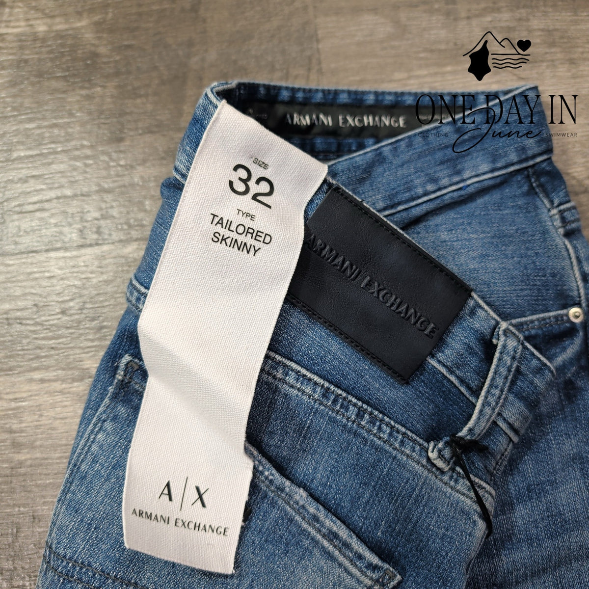 Armani Exchange A/X Tailored Skinny Jeans Blue Denim NWT Size 32X32