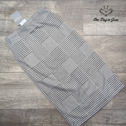 Olivia Rae Pull On Pencil Skirt Size XS