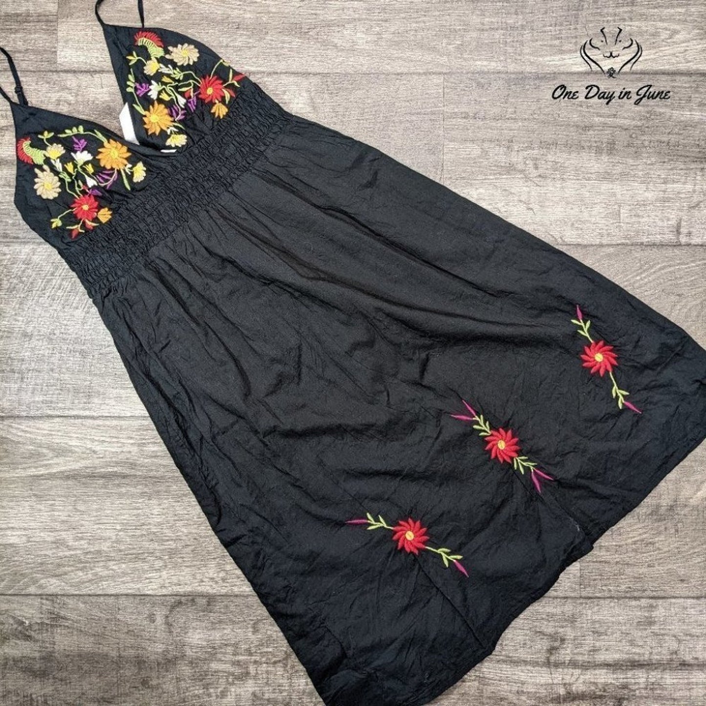 Ocean Breeze Adjustable Strap Floral Dress Size S