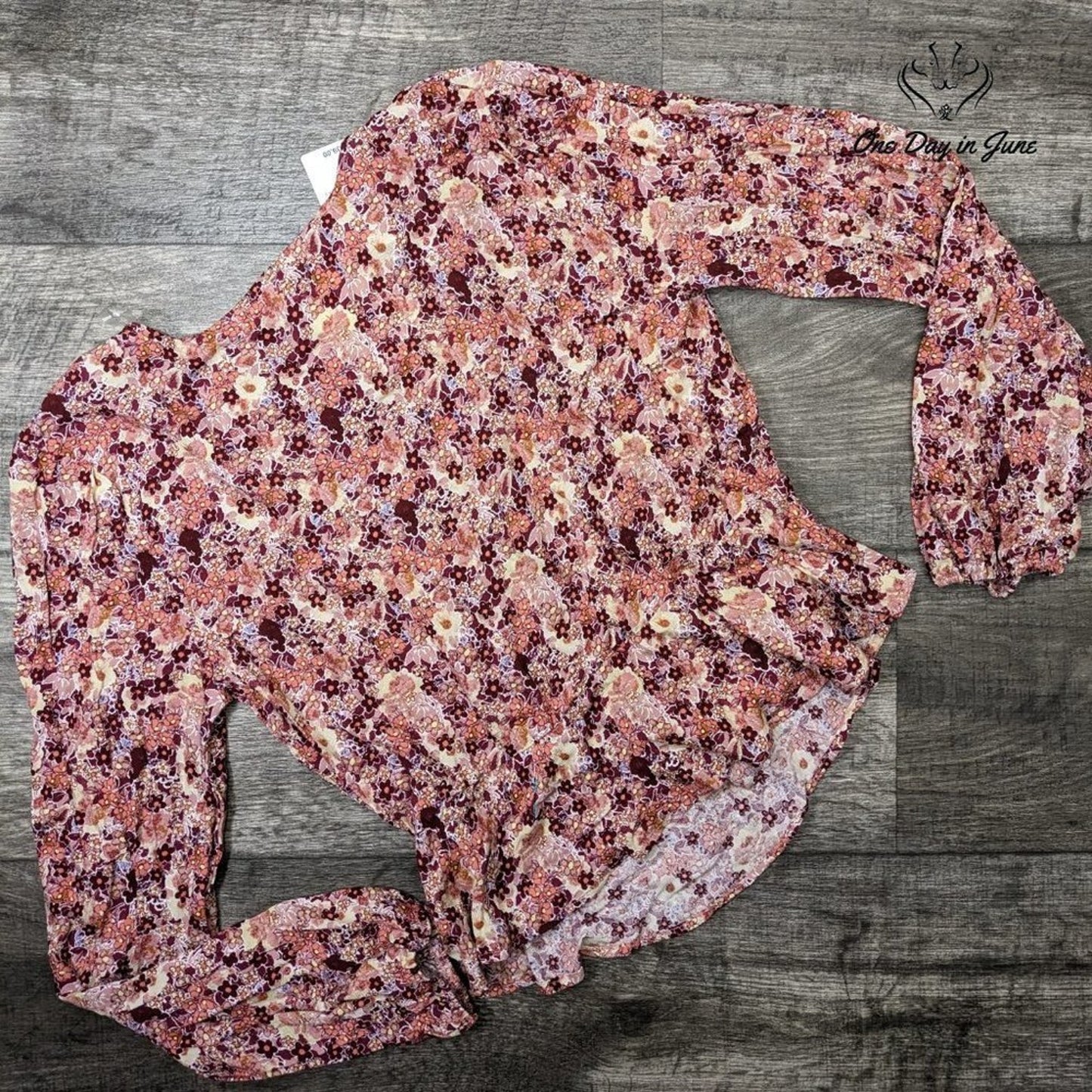Rewind Floral Long Sleeve Blouse Size L