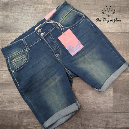 Lilac Sunset Embellished Bermuda Denim Shorts Blue NWT Size 16