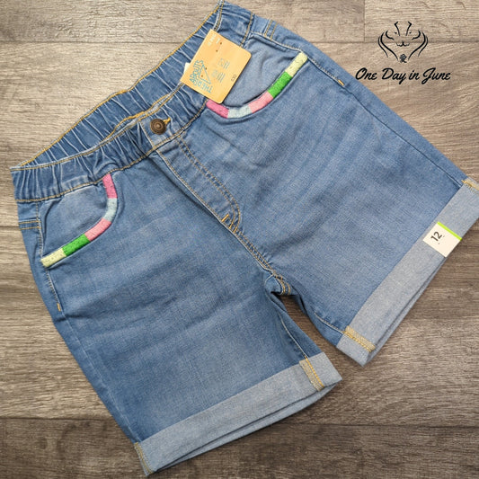 There Abouts Midi Shorts Size 12