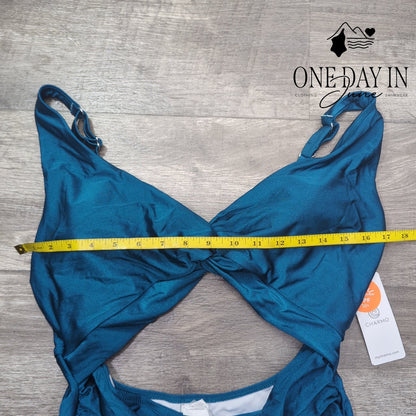 Charmo Twist Front Cut Out One Piece Swimsuit Teal Green NWT Size 2XL