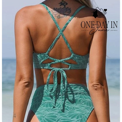 Cupshe Textured Floral Bikini Swimsuit Green Scallop High Waist NWT Size L
