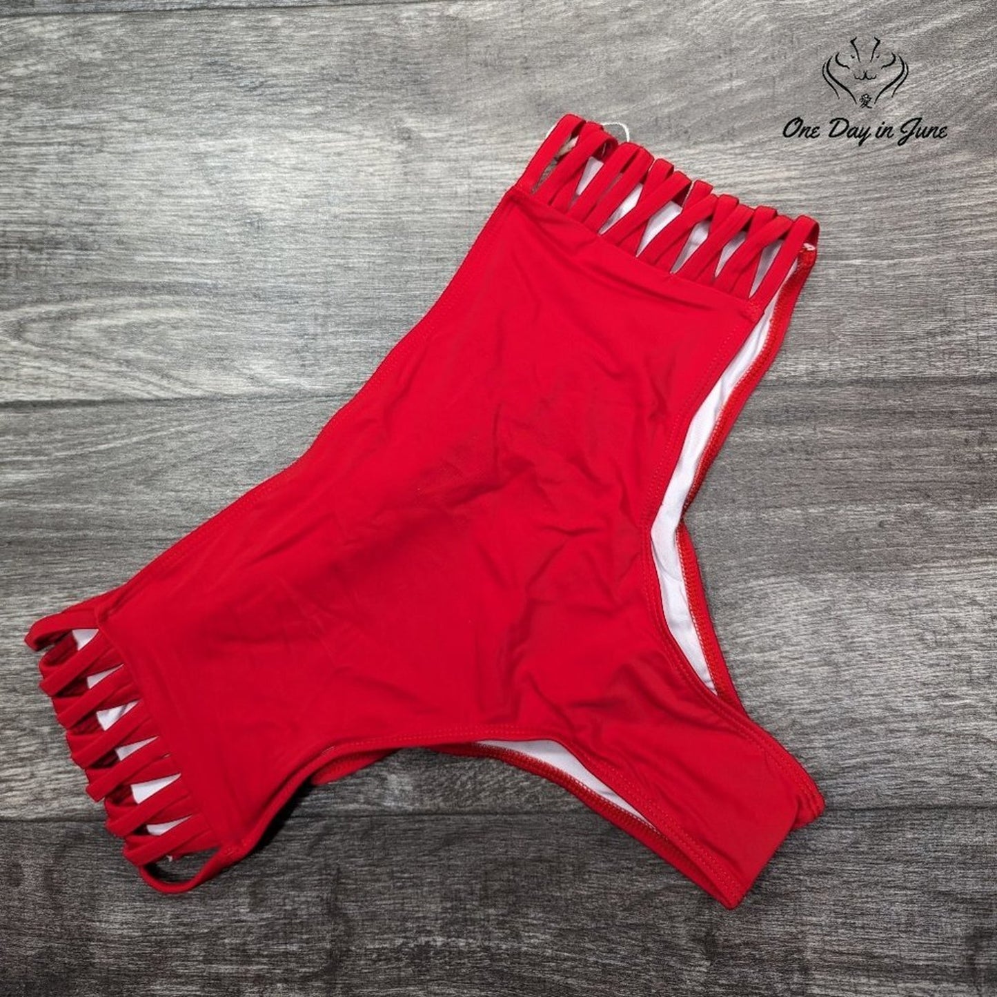 Summer Mae Strappy Side Bikini Bottom Size 2XL