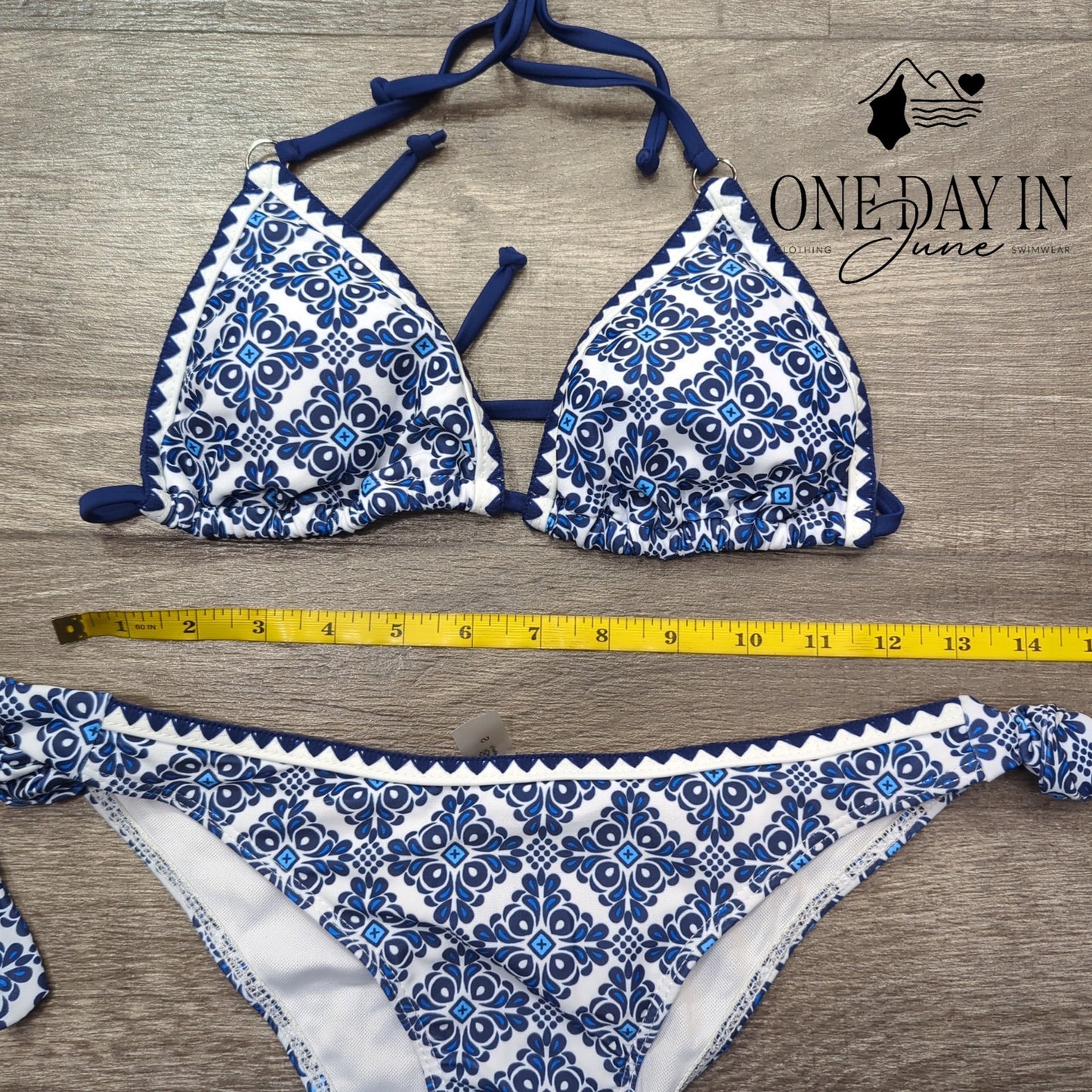 CharmLeaks Adjustable Triangle Tie Side Bikini Swimsuit Size S