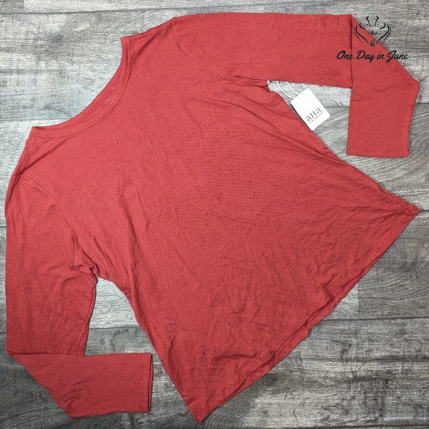 A.n.a Long Sleeve Tee Shirt Size S