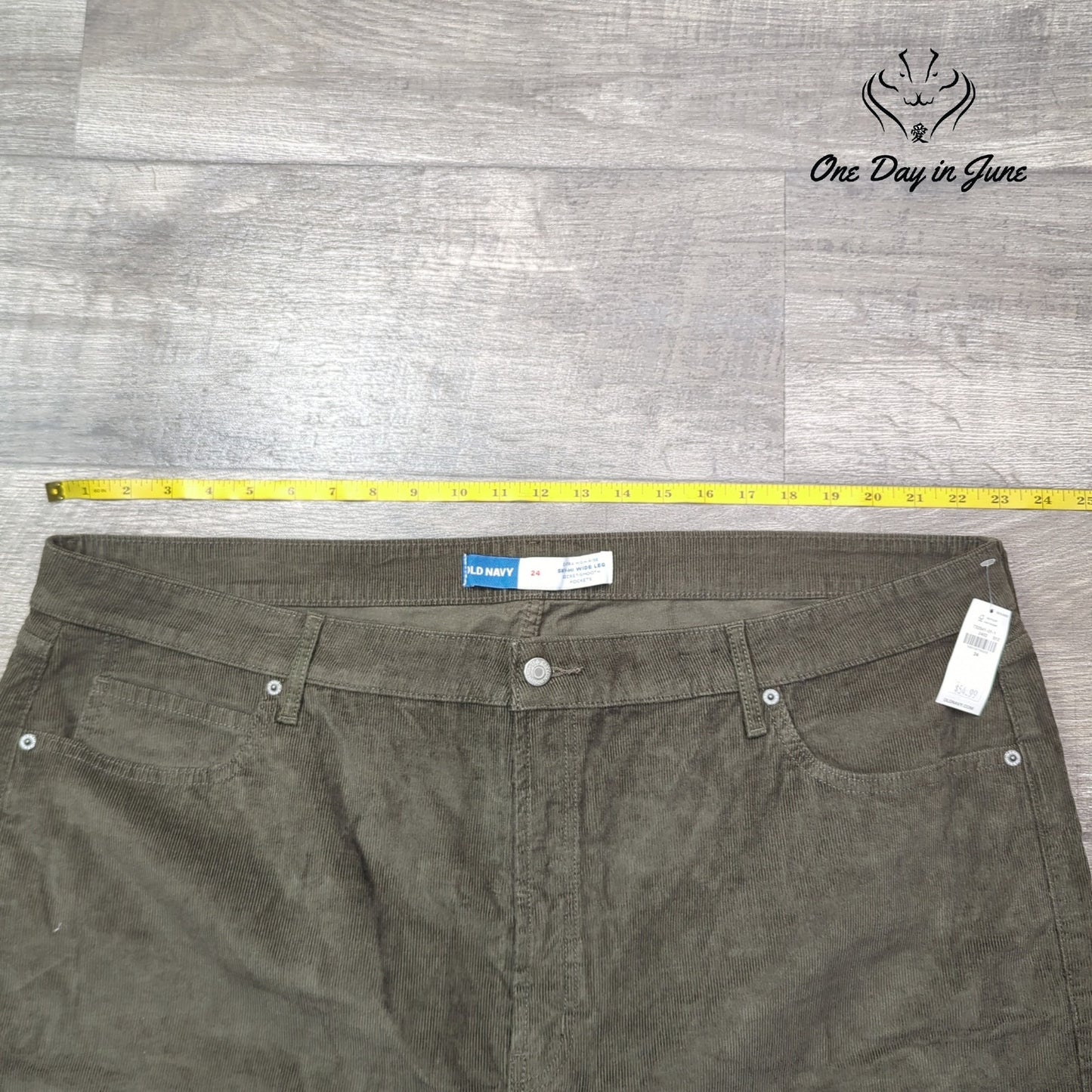 Old Navy Sky Hi Wide Leg Corduroy Pants Size 24