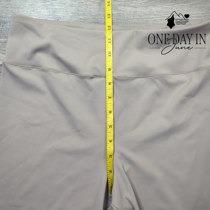 Better / Together Yoga Shorts Size L