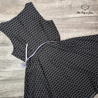 Elle Sleeveless Fit & Flare Dress with Belt Size M