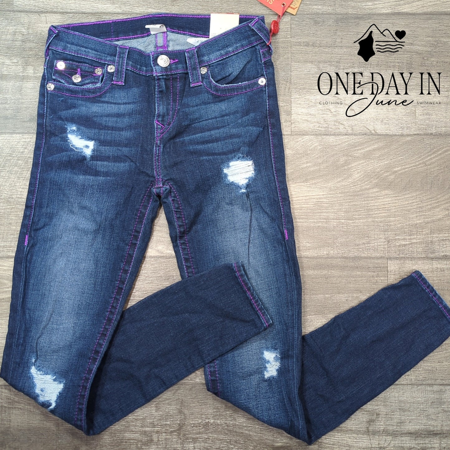 True Religion Super Skinny Neon Jeans Size 6 (28)