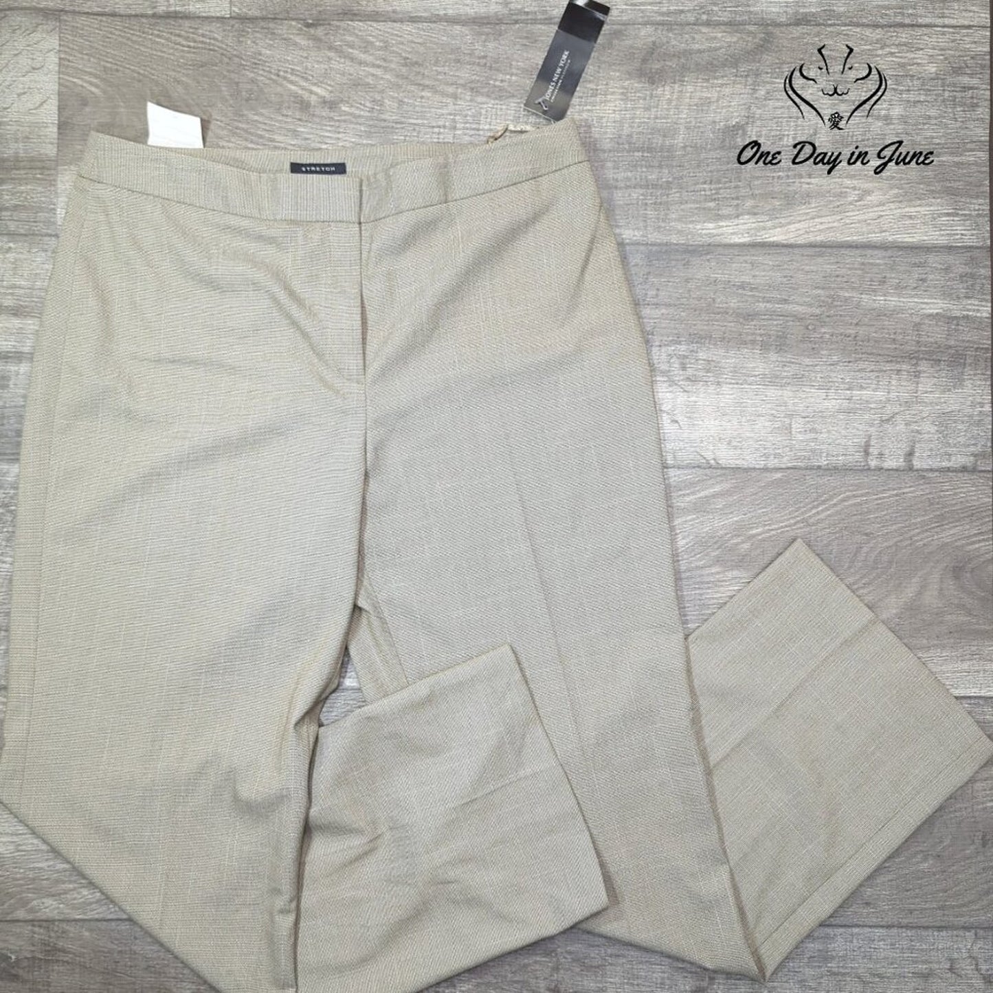 Jones New York Classic Fit Pants Beechwood Straight Leg NWT $84.98 Size 14