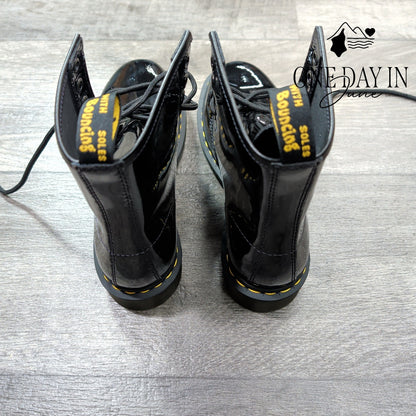Dr. Martens 1460 Shiny Patent Leather Boots Size 7