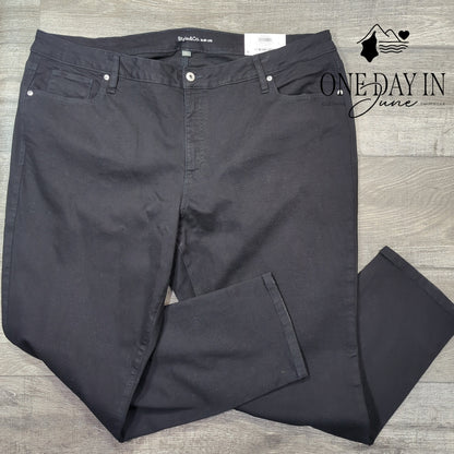 Style & Co. Plus Size Slim Leg Jeans Size 24W