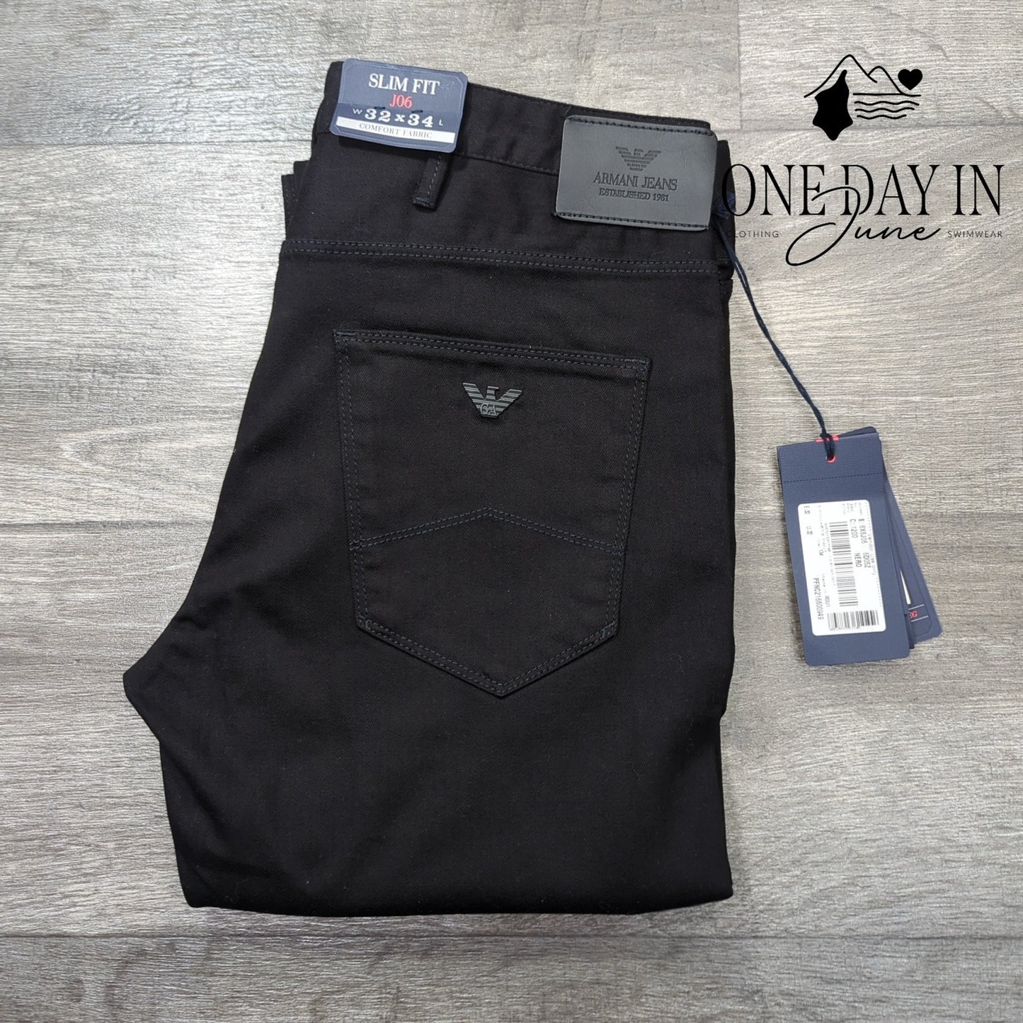 Armani Jeans Jeans J06 Slim Fit Black Stretch Denim NWT Size 32X34