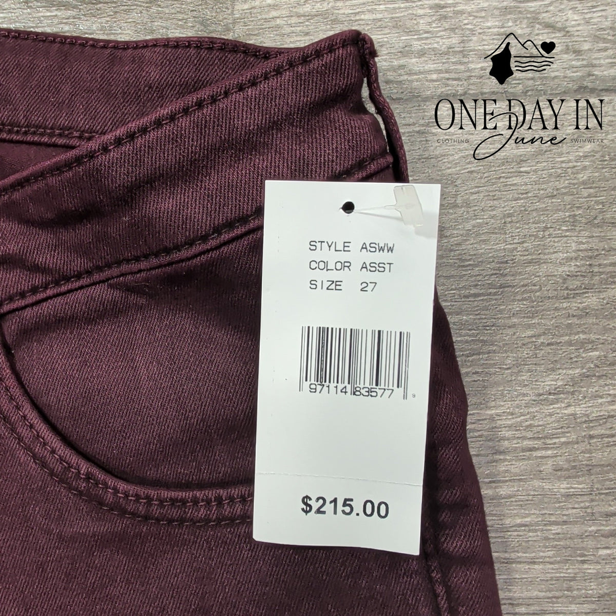 AG Adriano Goldschmied The Legging Ankle Super Skinny Jeans Burgundy NWT Size 4