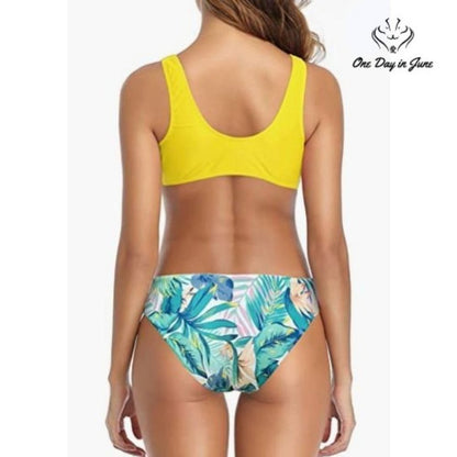 Shekini Women's Tie Knot Front Floral  Bikini Swimsuit Size M