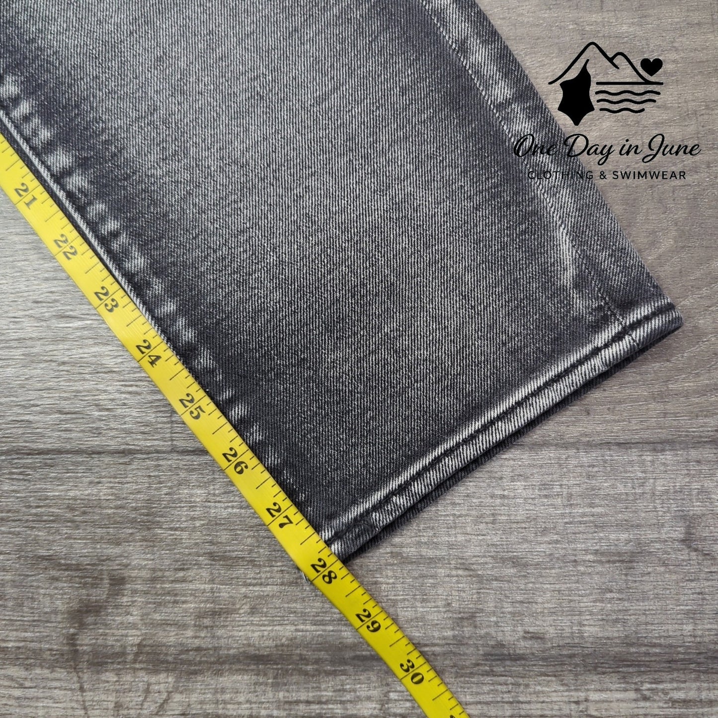 Articles of Society Super Soft High Rise Straight Jeans Size 27 (4)