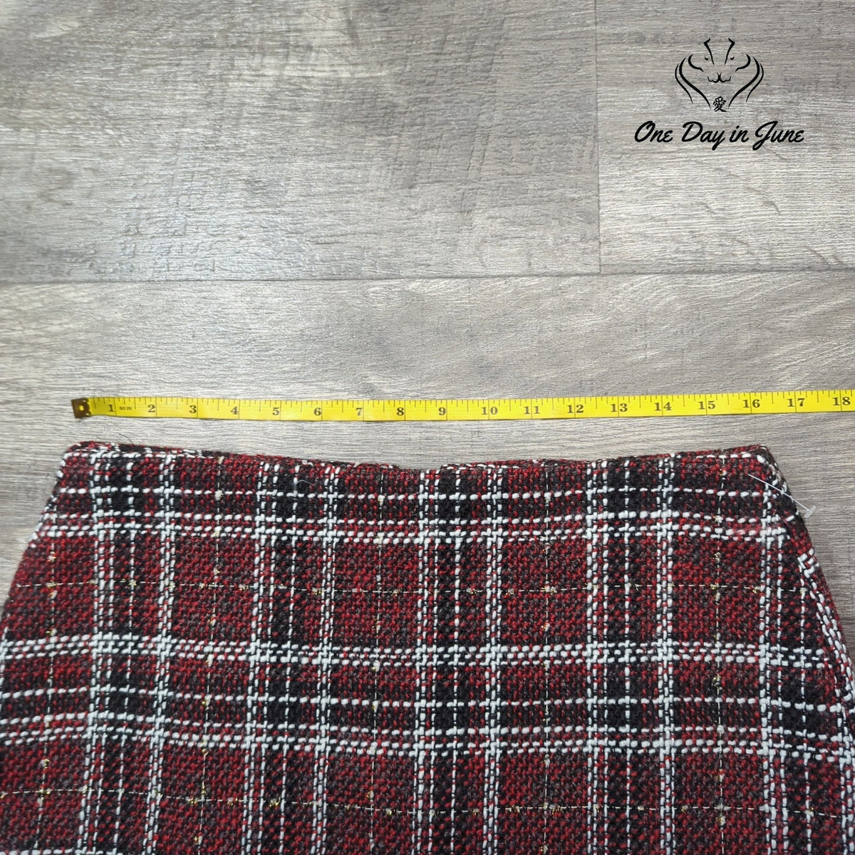 Sanctuary Plaid Tweed Mini Skirt Red Black White Fringe Hem Size L