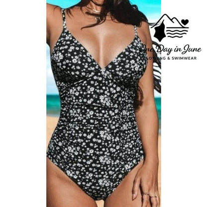 Cupshe V Neck Shirred One Piece Swimsuit Size XL